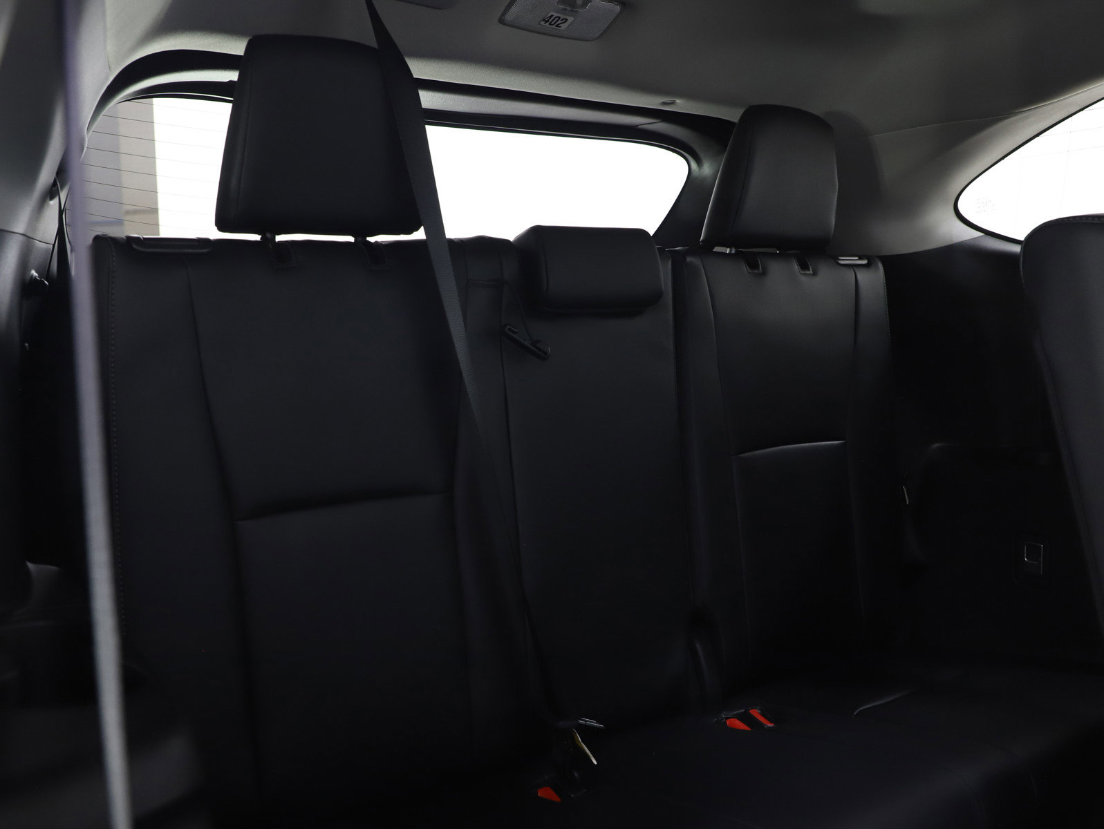 Used 2025 Toyota Highlander Platinum image 13