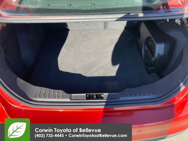 Used 2018 Ford Focus Titanium w/ Titanium Technology Package image 23