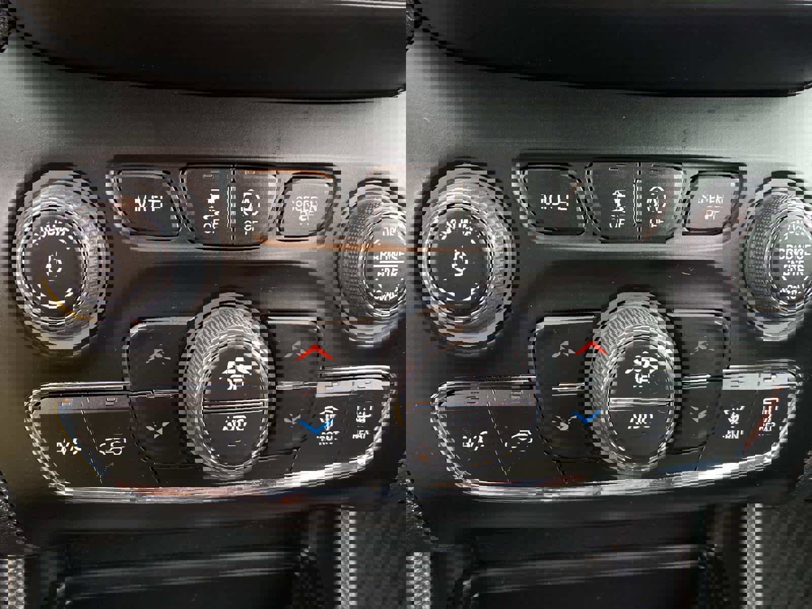 Certified 2022 Jeep Cherokee Trailhawk image 13