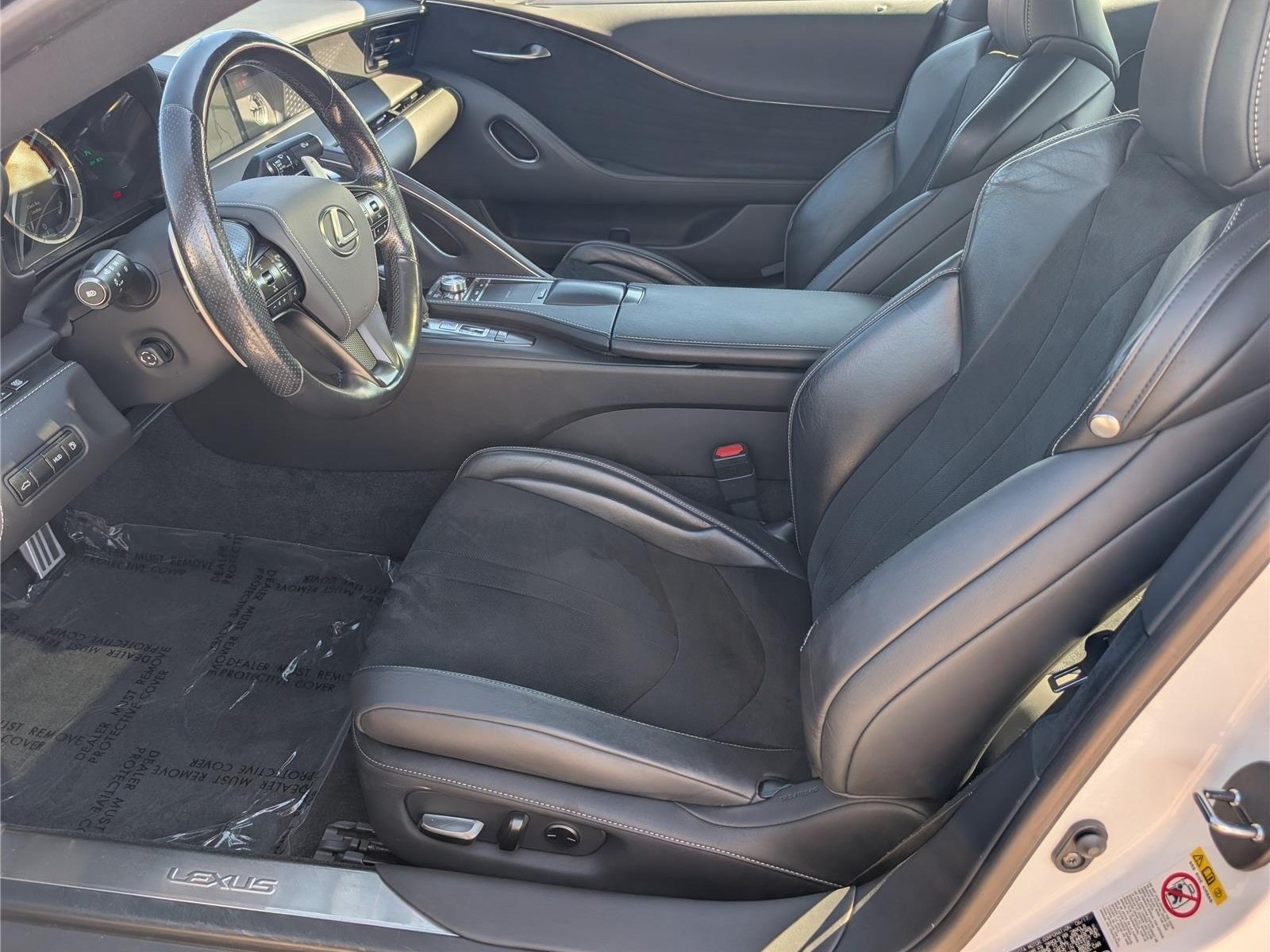 Used 2018 Lexus LC 500 Coupe w/ Sport Package RWD image 14