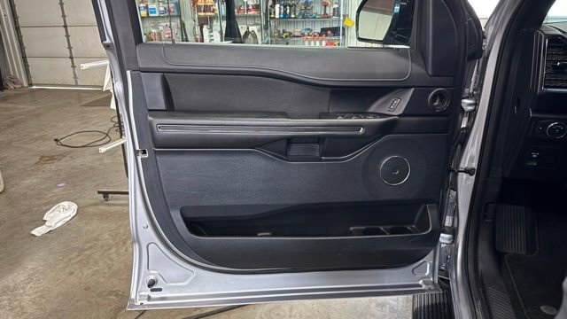 Used 2020 Ford Expedition XL AWD/4WD image 11