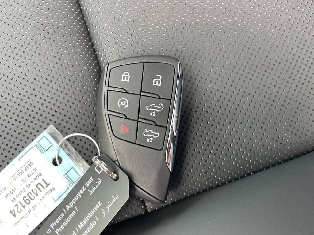 New 2026 GMC Sierra EV Elevation w/ LPO, Elevation Dark Package image 30