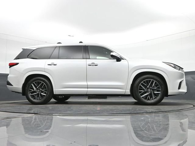 Certified 2025 Lexus TX 350 FWD w/ Technology Package image 31