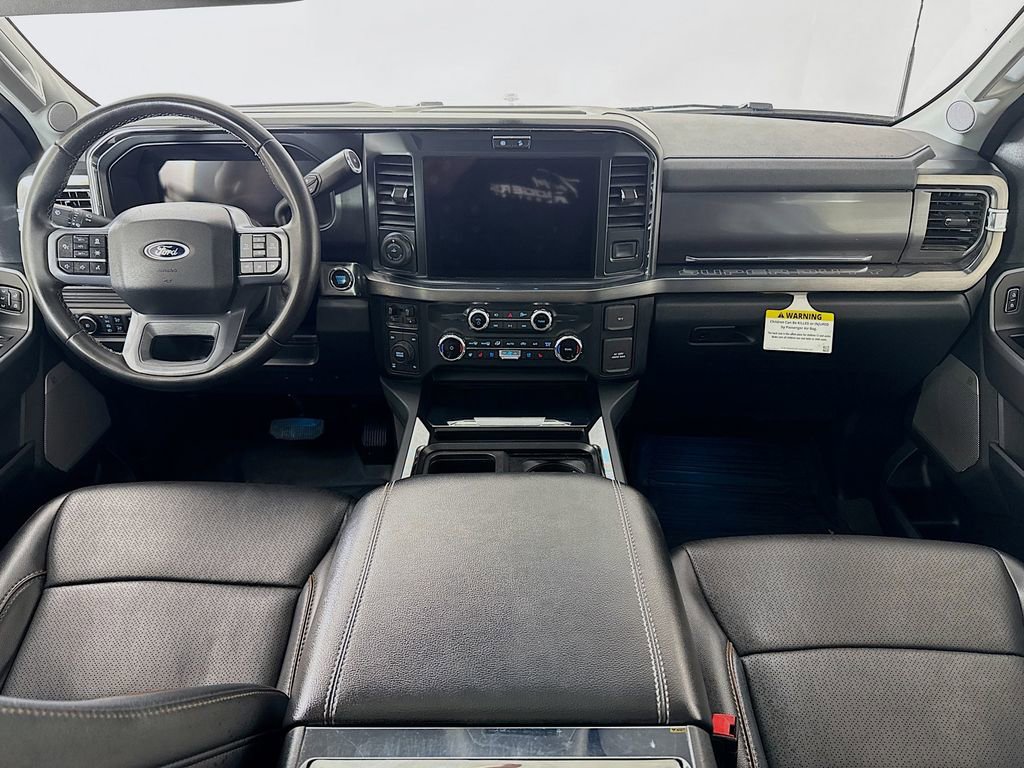 Used 2025 Ford F350 Lariat w/ Lariat Ultimate Package AWD/4WD image 13