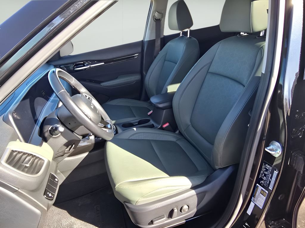 Used 2024 Kia Seltos SX image 10