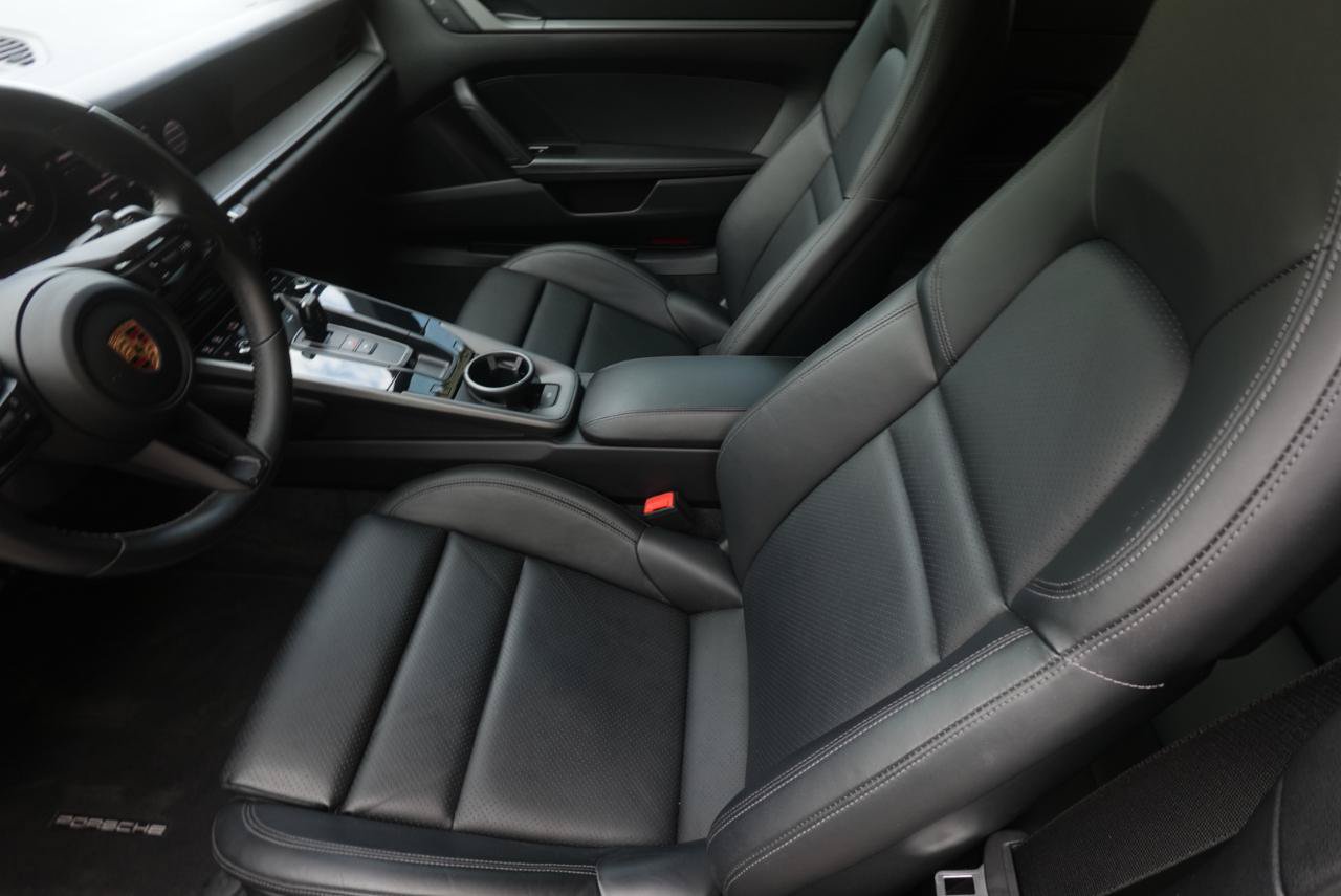Used 2022 Porsche 911 Carrera S RWD image 9