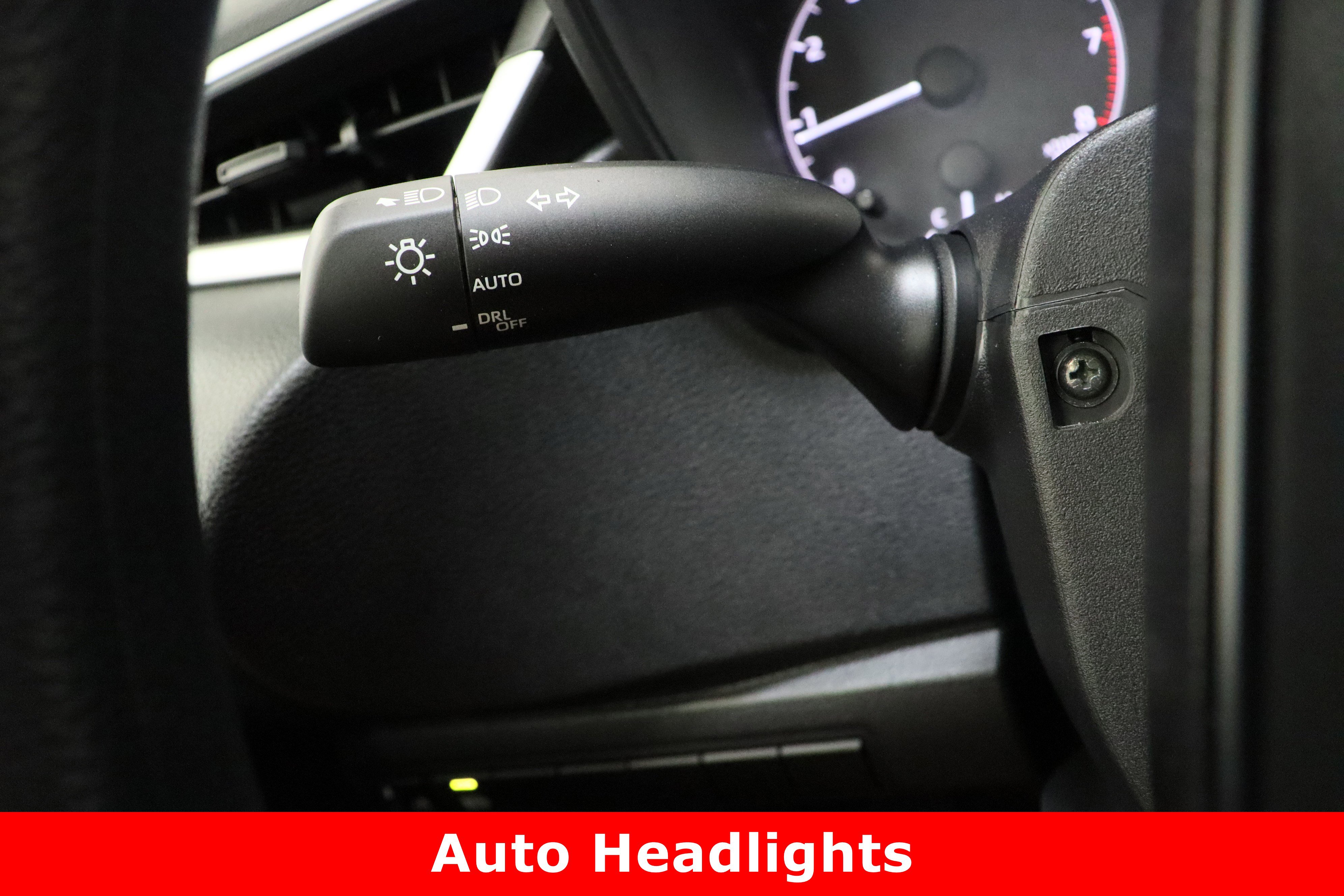 Certified 2025 Toyota Corolla LE image 22