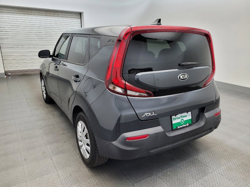 Used 2021 Kia Soul LX FWD image 5