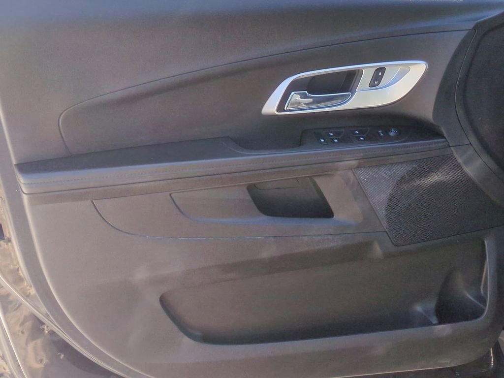 Used 2015 Chevrolet Equinox LS AWD/4WD image 11