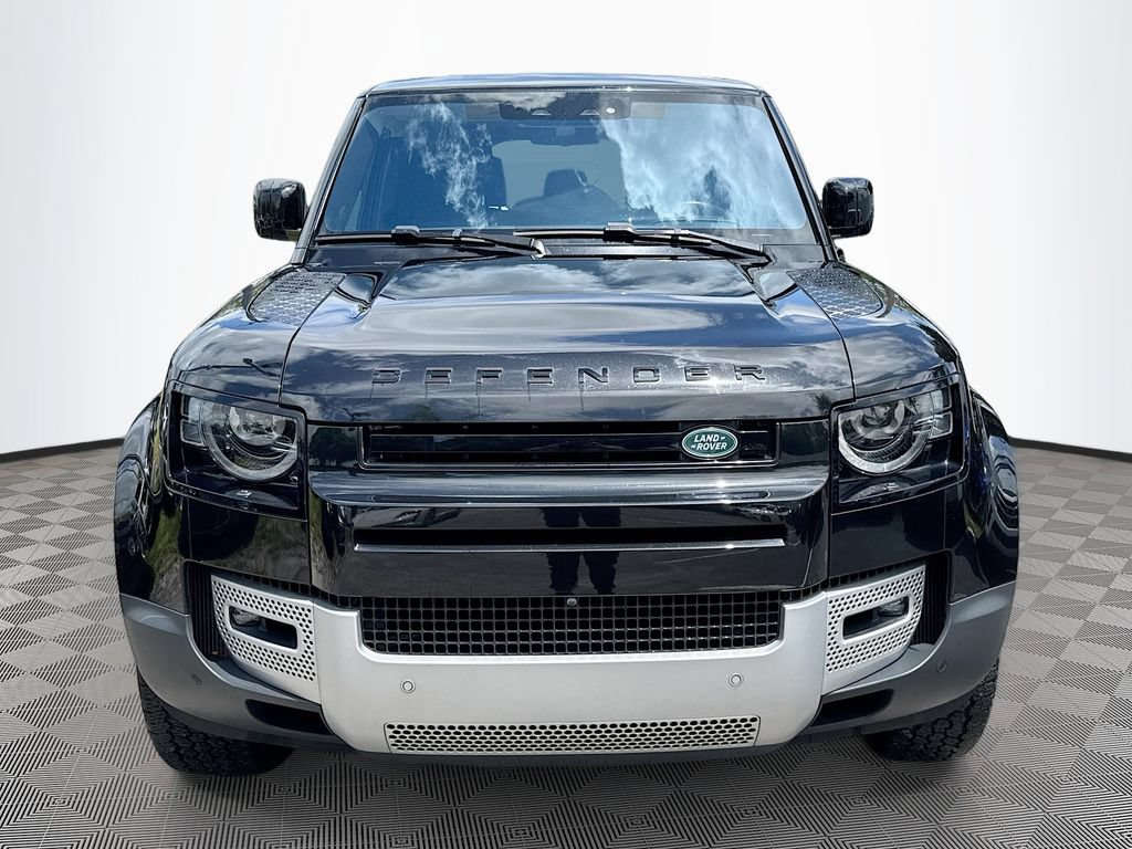 Used 2020 Land Rover Defender 110 HSE AWD/4WD image 2