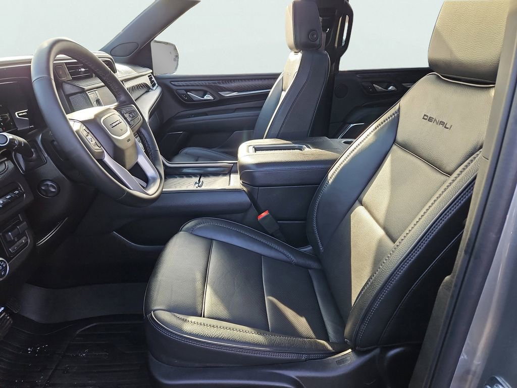 Used 2024 GMC Yukon Denali w/ Max Trailering Package image 37