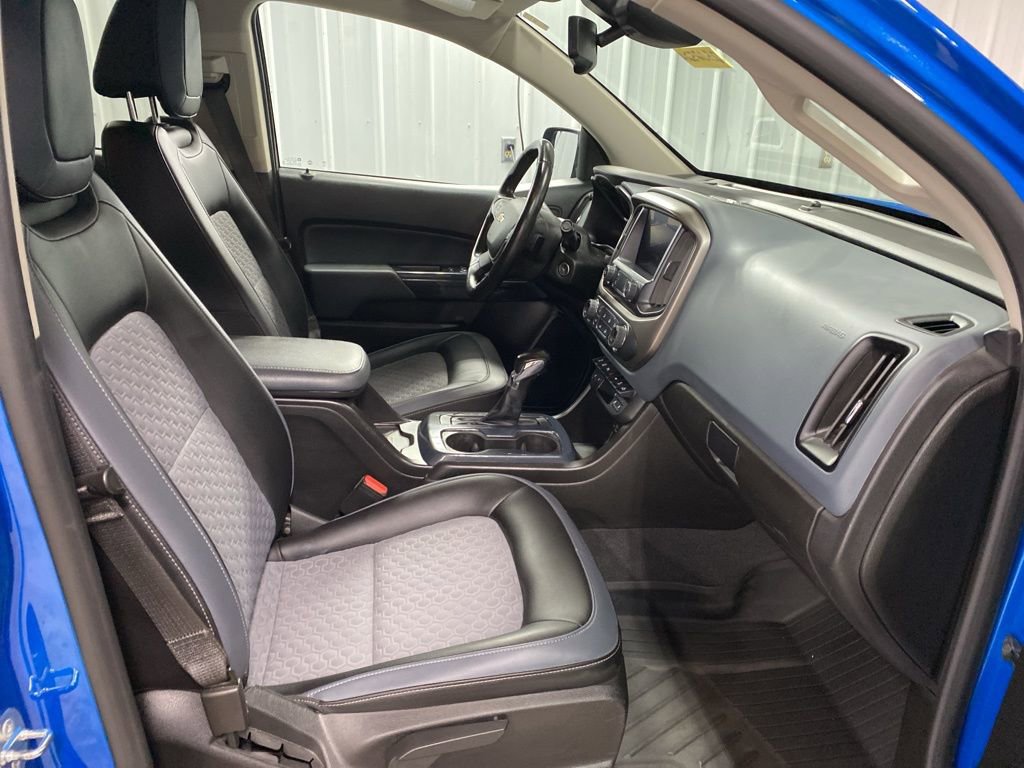 Used 2022 Chevrolet Colorado Z71 w/ Safety Package image 22