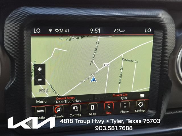 Used 2022 Jeep Wrangler Unlimited Rubicon w/ LED Lighting Group AWD/4WD image 31