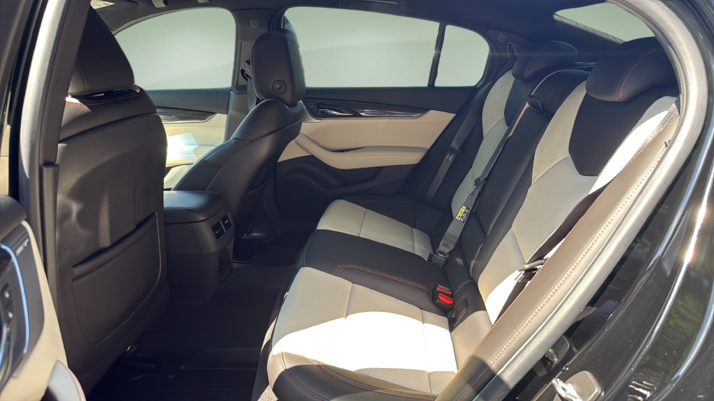 Certified 2022 Cadillac CT5 V w/ Premium Package AWD/4WD image 21