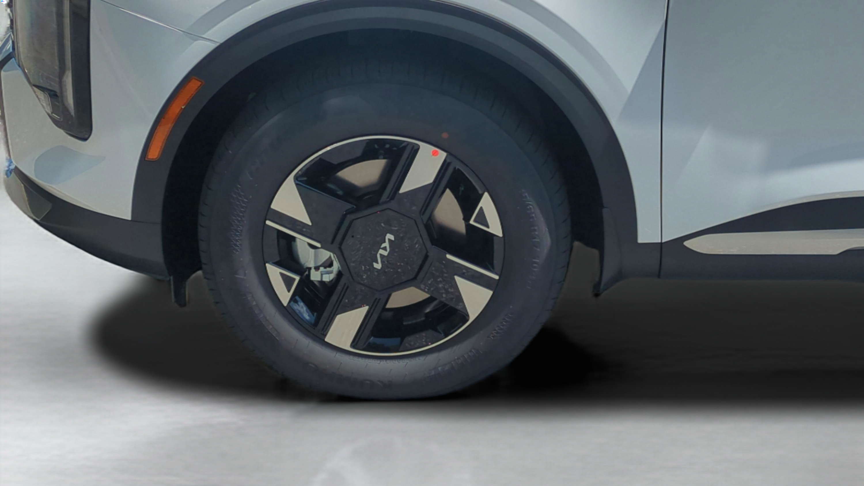 New 2026 Kia Sportage LX w/ LX Convenience Package FWD image 25