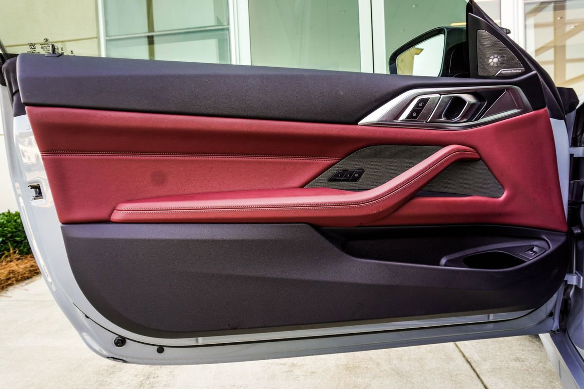 Used 2025 BMW M440i Coupe w/ Premium Package image 31