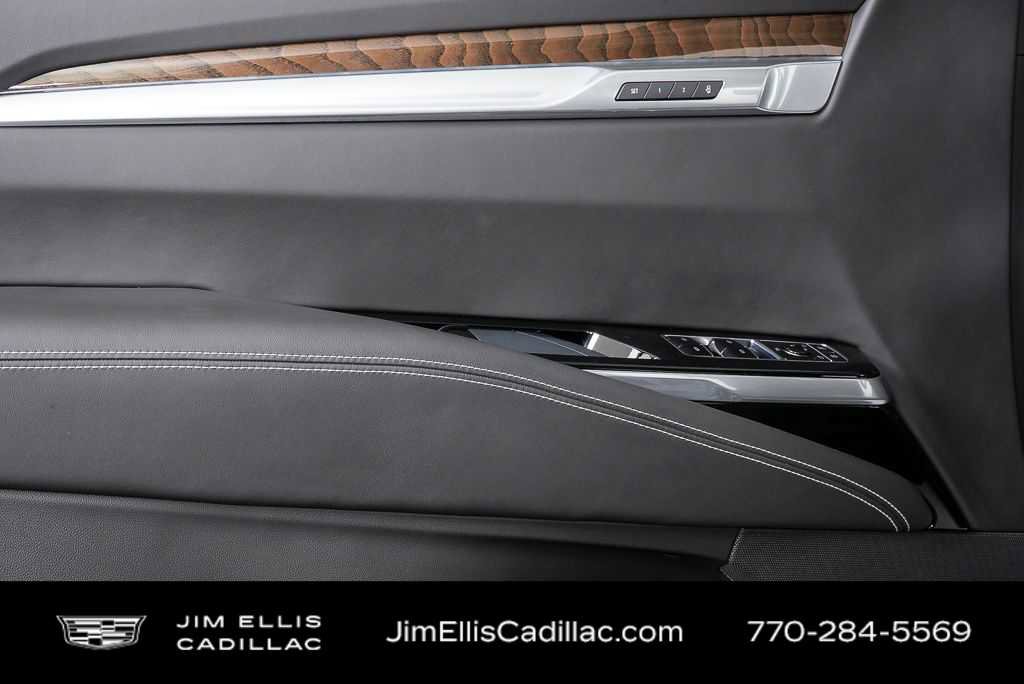 Certified 2025 Cadillac Escalade Sport Platinum image 7