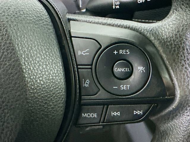 Used 2023 Toyota RAV4 LE image 10