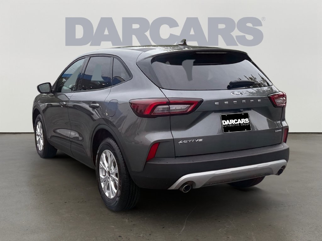 Used 2025 Ford Escape Active AWD/4WD image 5