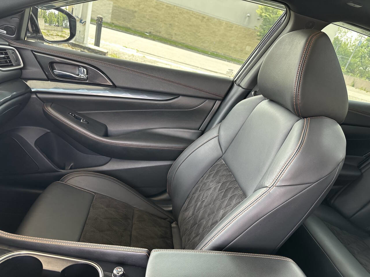 Used 2019 Nissan Maxima SR image 35