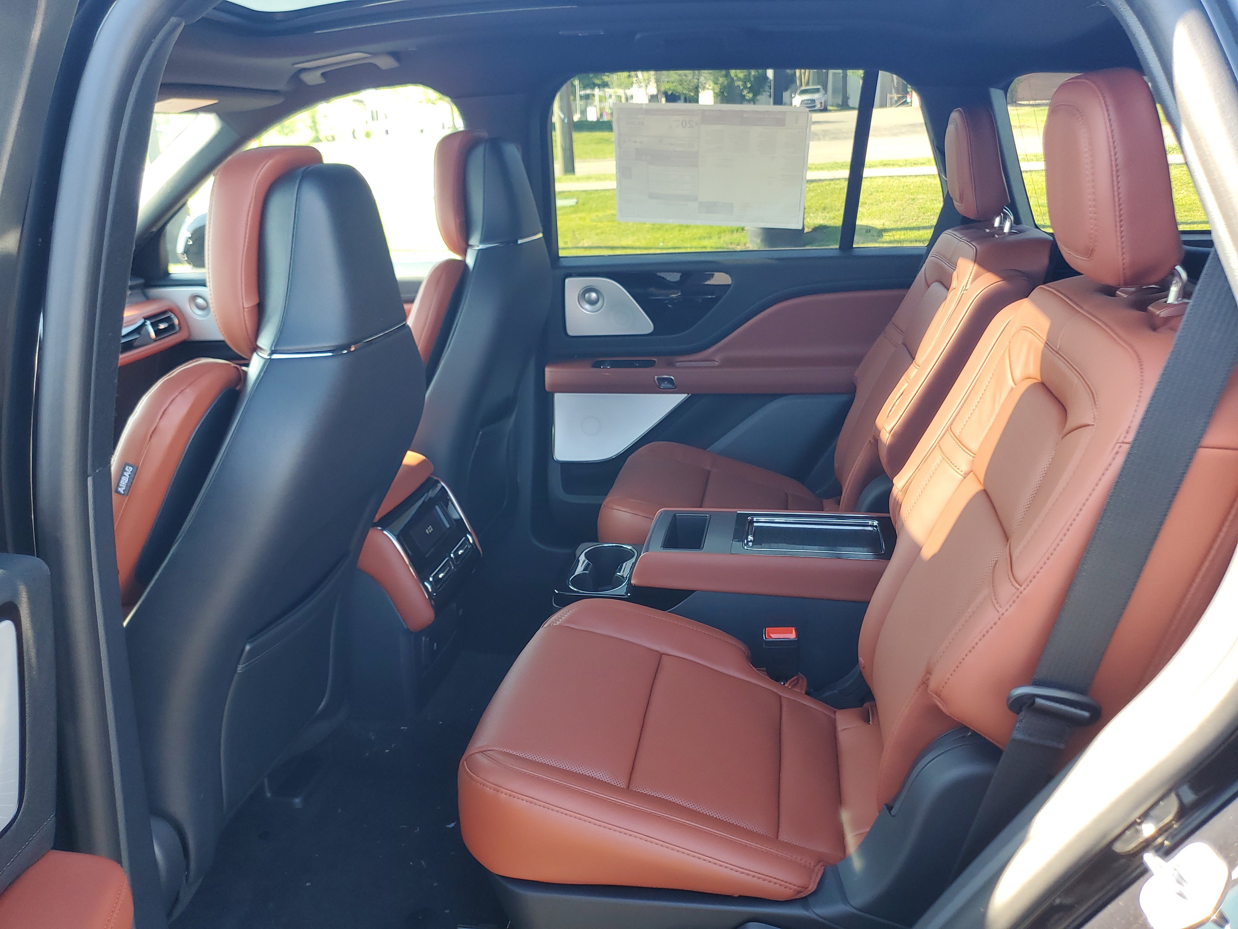 New 2026 Lincoln Aviator Reserve AWD/4WD image 23