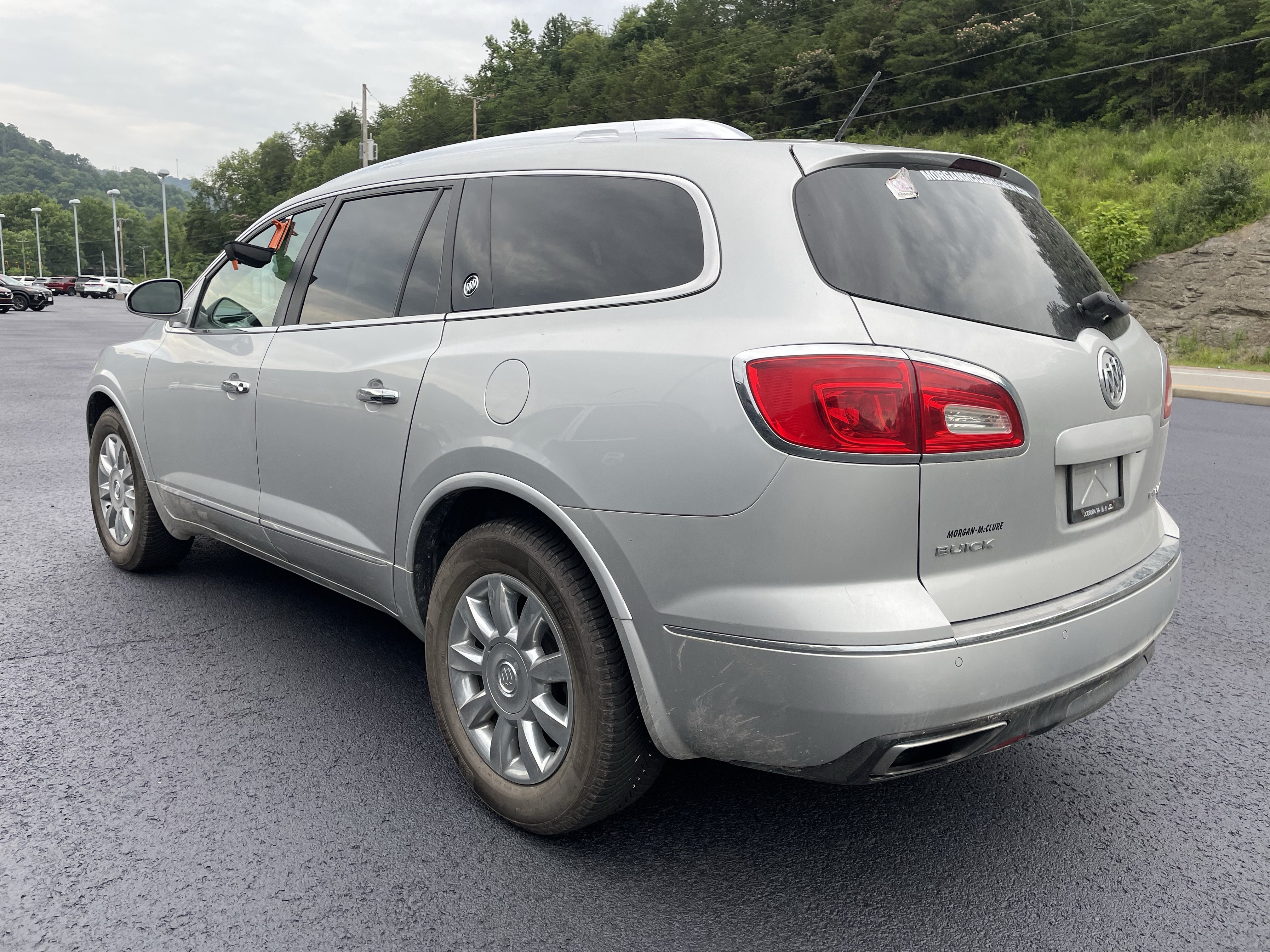 Used 2014 Buick Enclave Premium AWD/4WD image 4