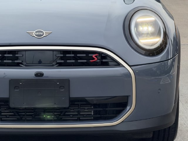 Used 2025 MINI Cooper S FWD image 8