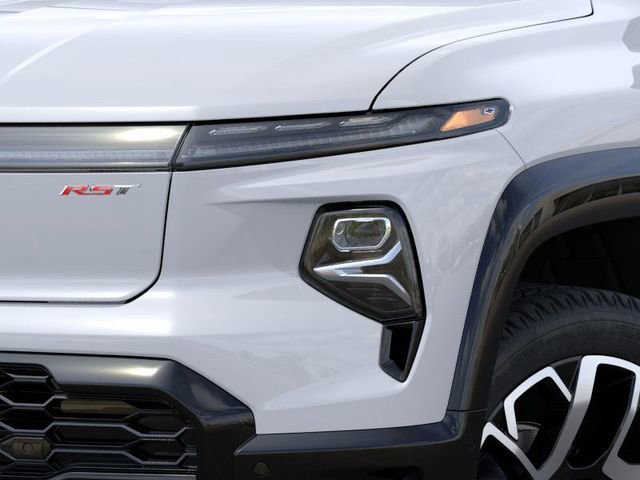 New 2024 Chevrolet Silverado EV RST AWD/4WD image 10