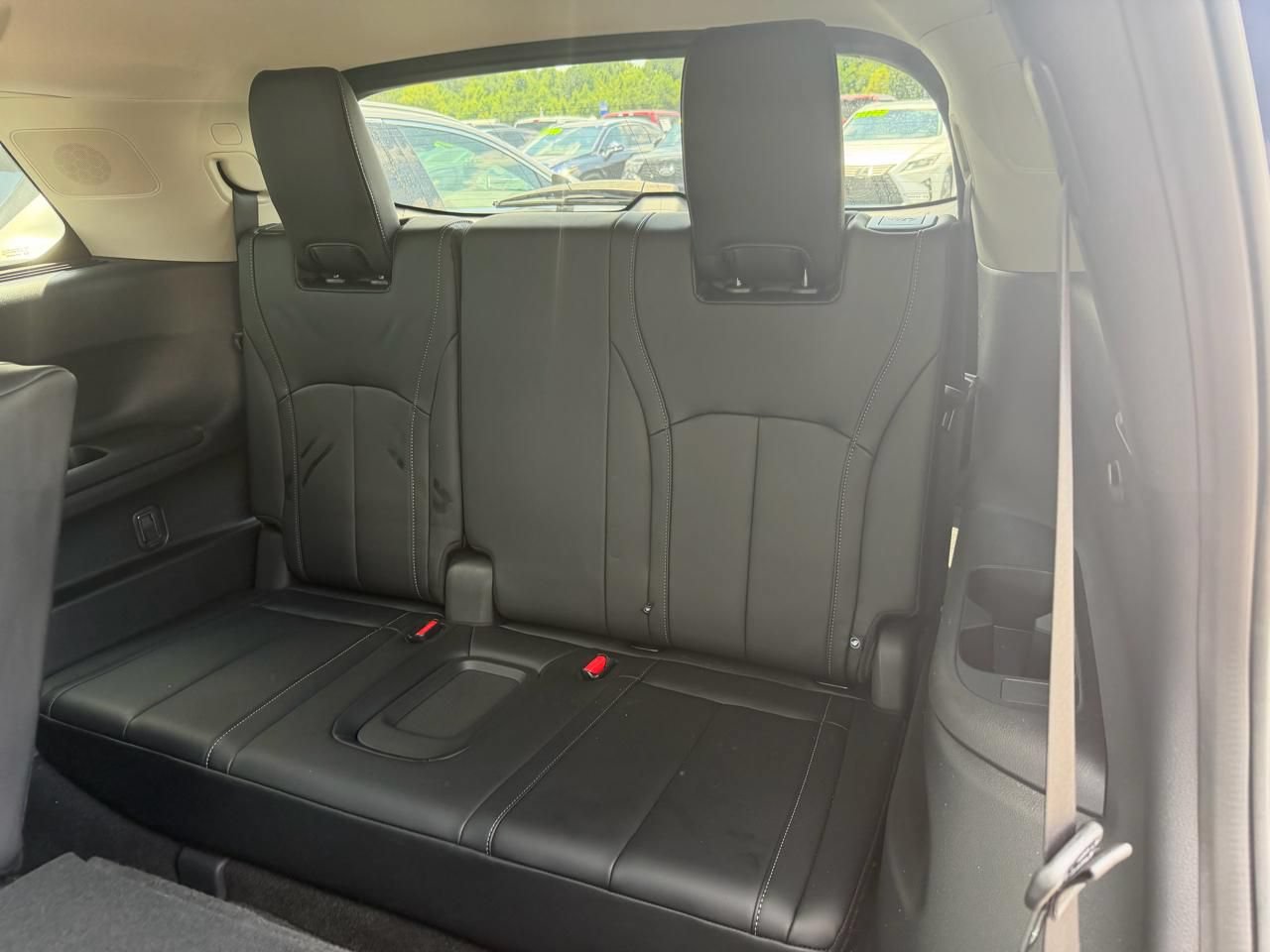 Used 2023 INFINITI QX60 Luxe w/ Cargo Package FWD image 19