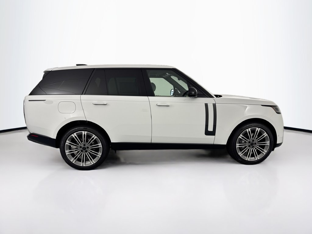 New 2026 Land Rover Range Rover SE AWD/4WD image 4