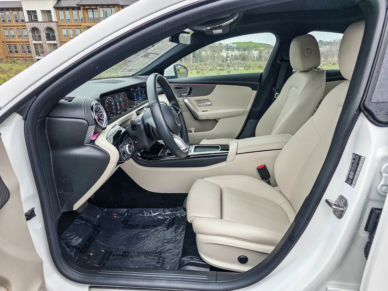 Certified 2025 Mercedes-Benz CLA 250 4MATIC image 16