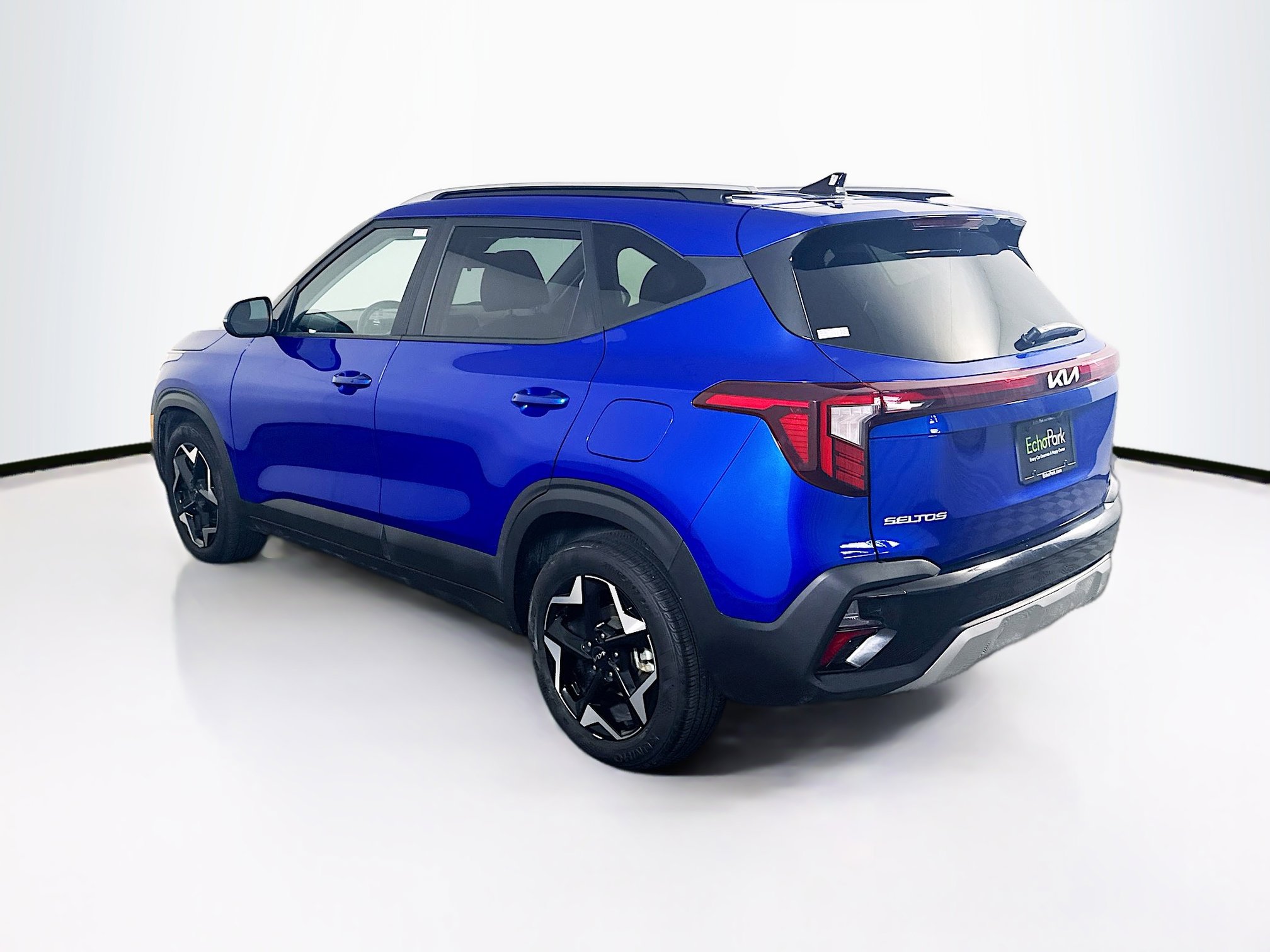 Used 2025 Kia Seltos S image 5