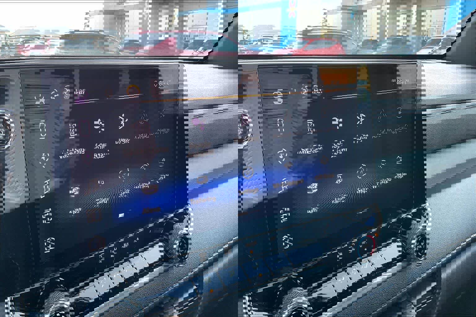 Certified 2024 Chevrolet Colorado Trail Boss w/ Advanced Trailering Package image 32