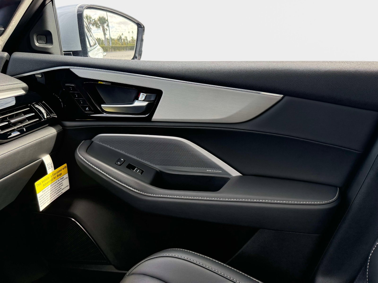 Certified 2026 Acura MDX FWD w/ Technology Package image 22