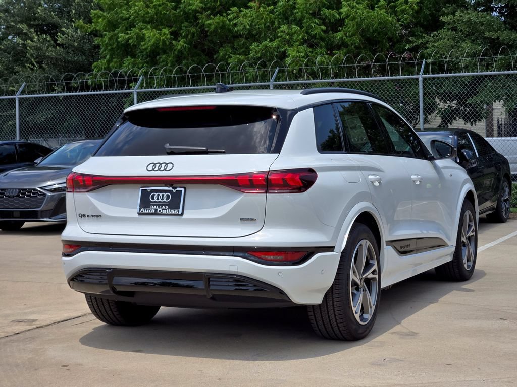 New 2027 Audi Q6 e-tron Prestige AWD/4WD image 8