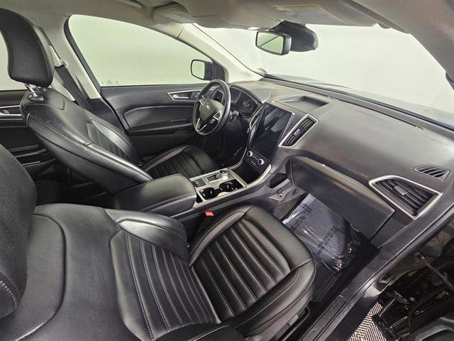 Used 2022 Ford Edge SEL image 15
