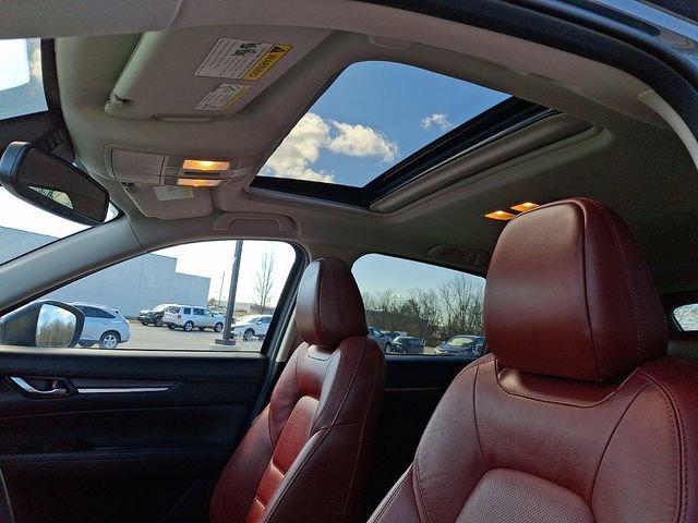 Used 2024 MAZDA CX-5 Carbon Edition image 17