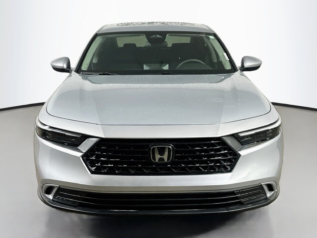 Used 2024 Honda Accord EX image 2