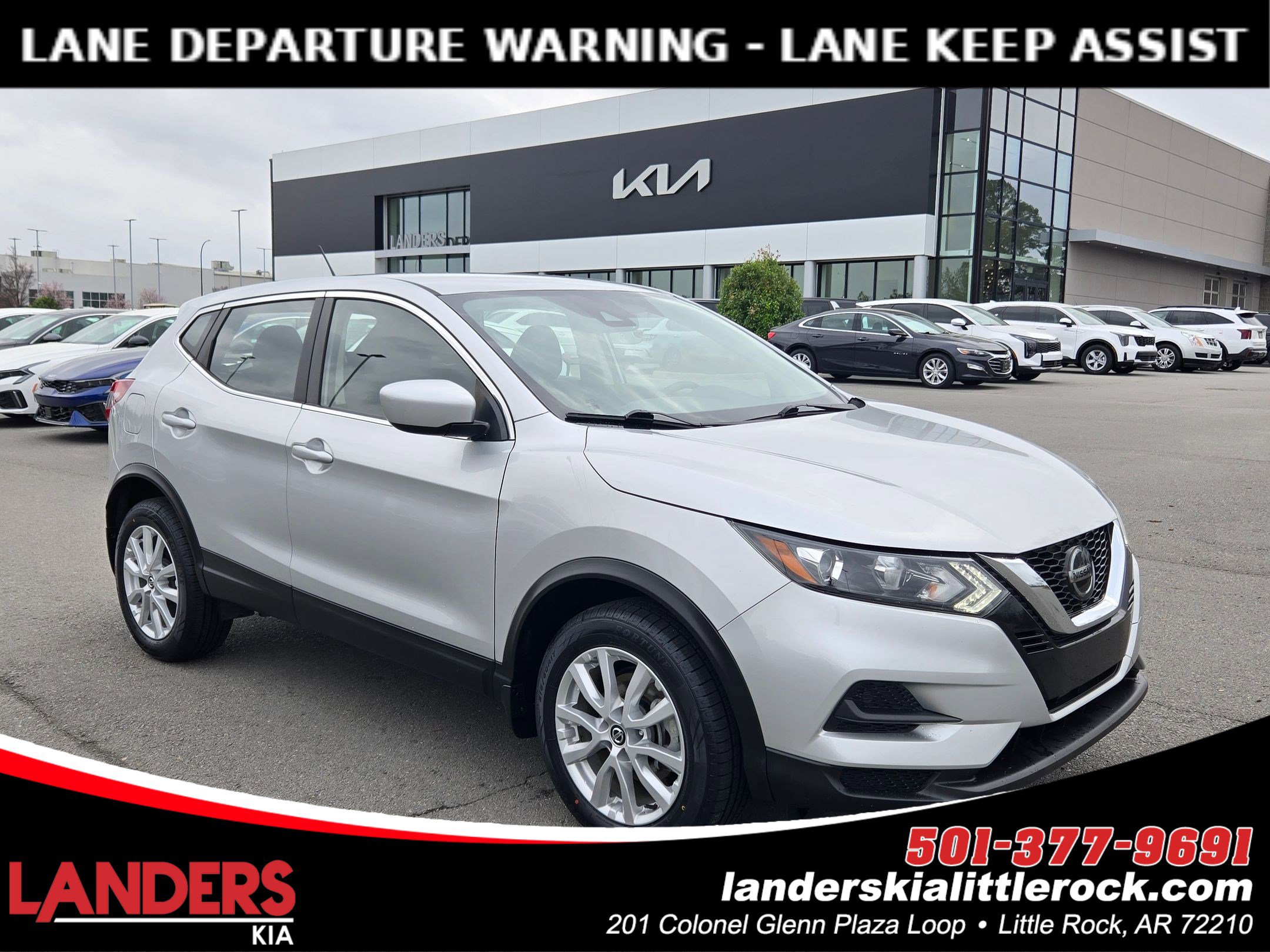 Used 2022 Nissan Rogue Sport S image 1