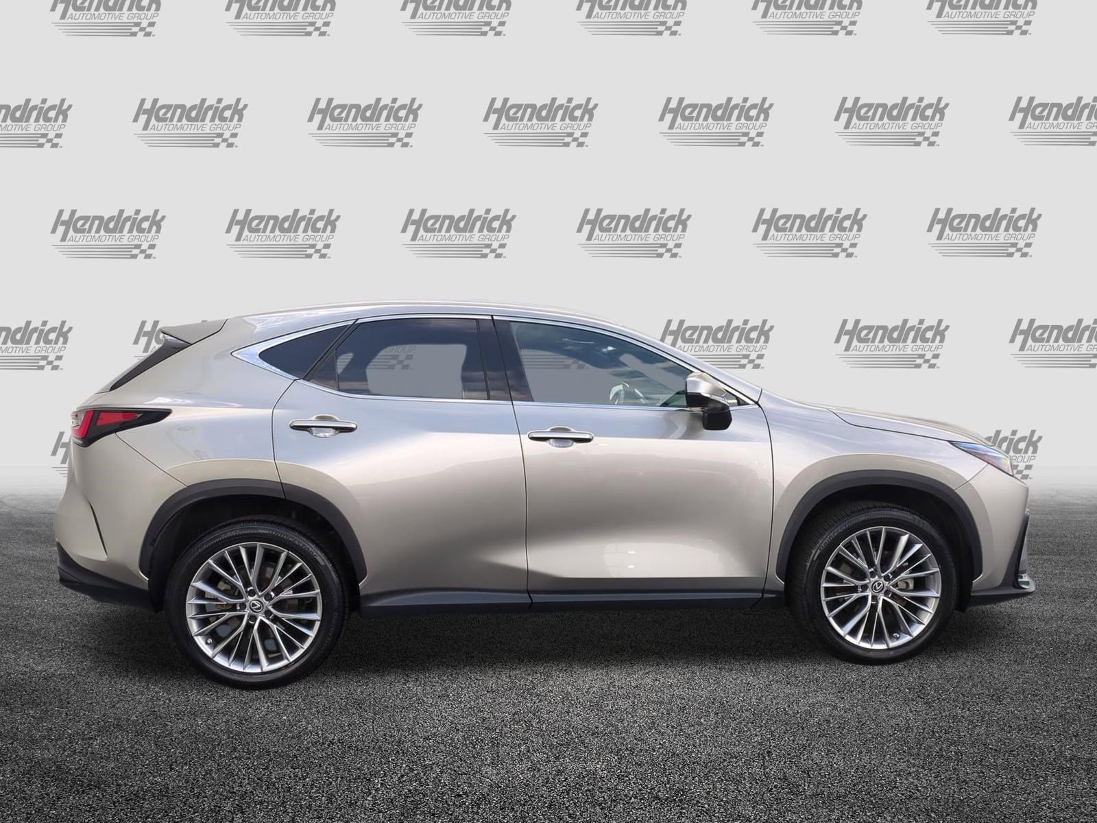 Used 2022 Lexus NX 350h AWD w/ Vision Package image 11