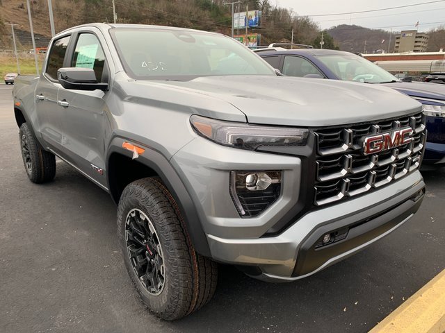 New 2026 GMC Canyon AT4 w/ AT4 Premium Package image 17