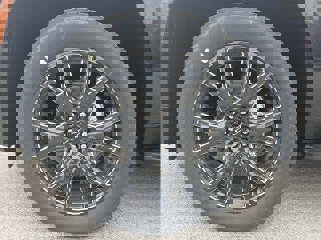 New 2026 Chevrolet Suburban RST w/ Advanced Technology Package image 9