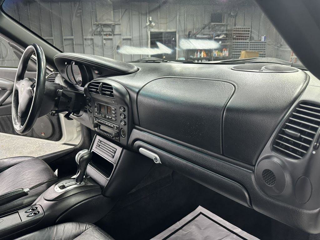 Used 2003 Porsche Boxster RWD image 28