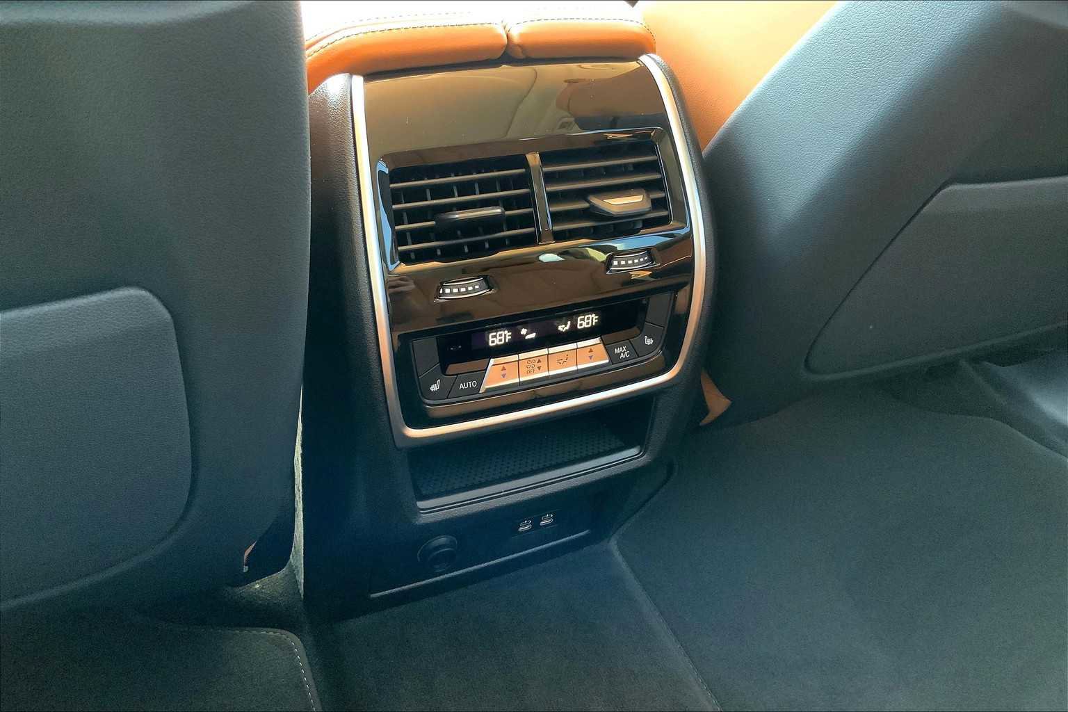 New 2026 BMW X7 xDrive40i image 17