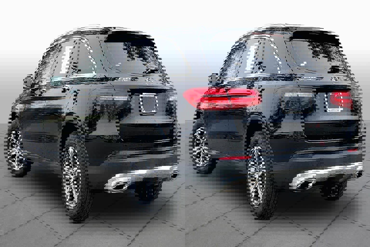 Used 2016 Mercedes-Benz GLC 300 4MATIC image 12