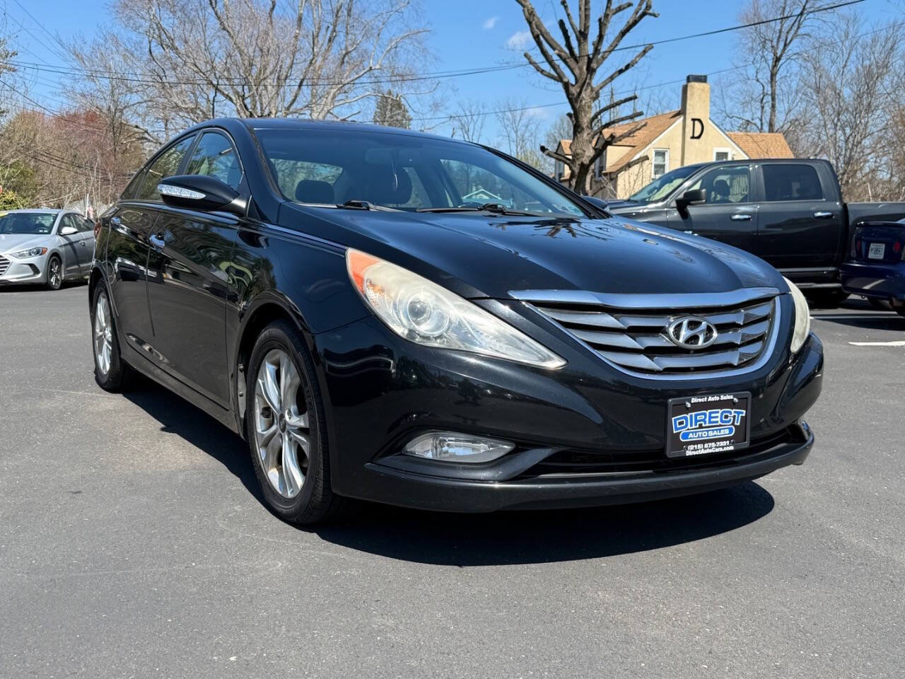 Used 2011 Hyundai Sonata Limited FWD image 1