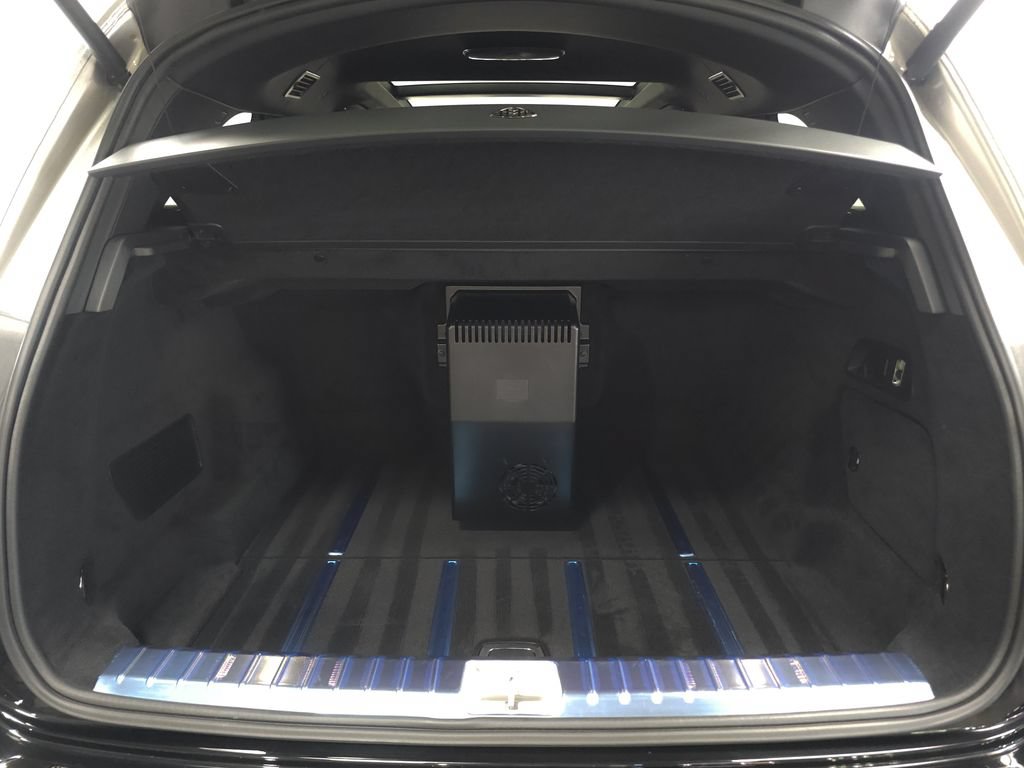 Used 2025 Mercedes-Benz Maybach GLS 600 4MATIC image 34
