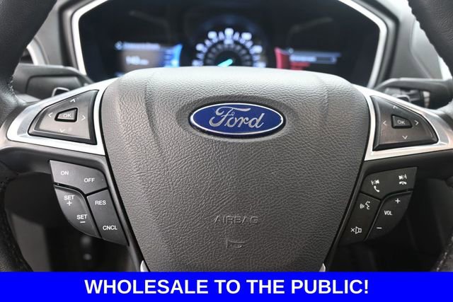 Used 2016 Ford Fusion Titanium FWD image 9