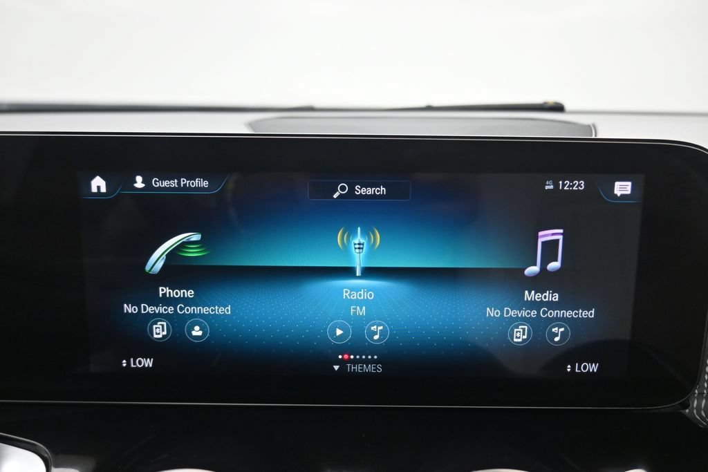 Used 2022 Mercedes-Benz GLB 250 4MATIC image 19