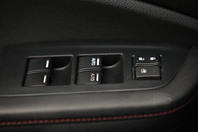 Used 2022 Honda Pilot Black Edition image 17